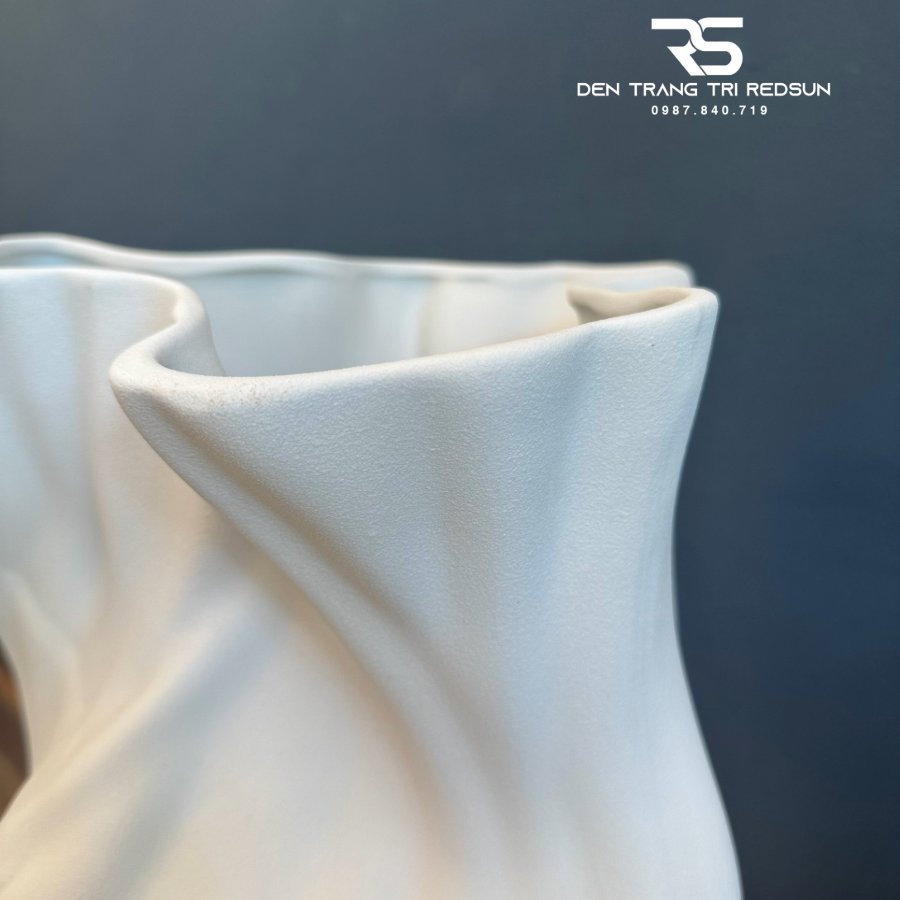 binh-hoa-nghe-thuat-phong-cach-bac-au-trang-tri-phong-khach-phong-ngu-phong-an-ddc-zg001