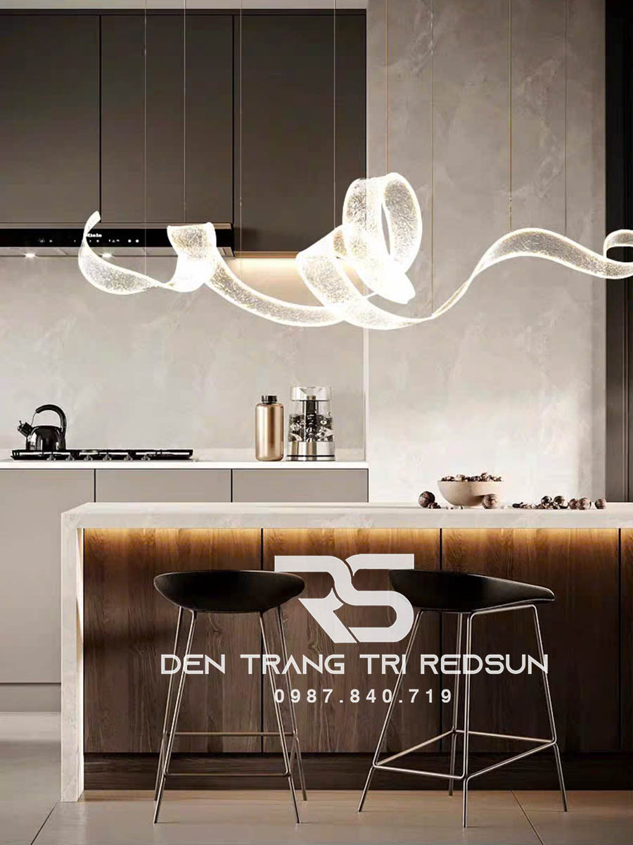den-tha-hien-dai-dang-dai-lua-acrylic-kieu-moi-phong-cach-bac-au-dc-t104