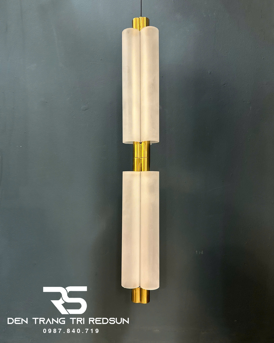 den-tha-tran-hien-dai-phong-cach-bac-au-hinh-tru-cdt-1040