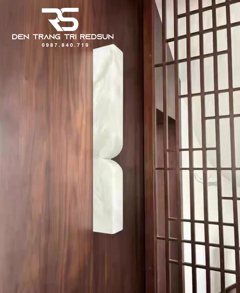 den-tuong-da-cam-thach-hien-dai-trang-tri-phong-khach-phong-ngu-cau-thang-phong-cach-bac-au-dt-134