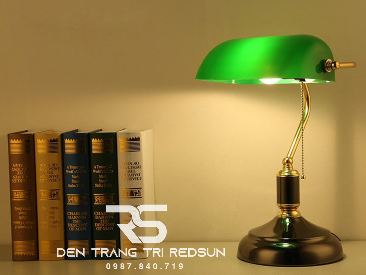 den-ban-hien-dai-db2058