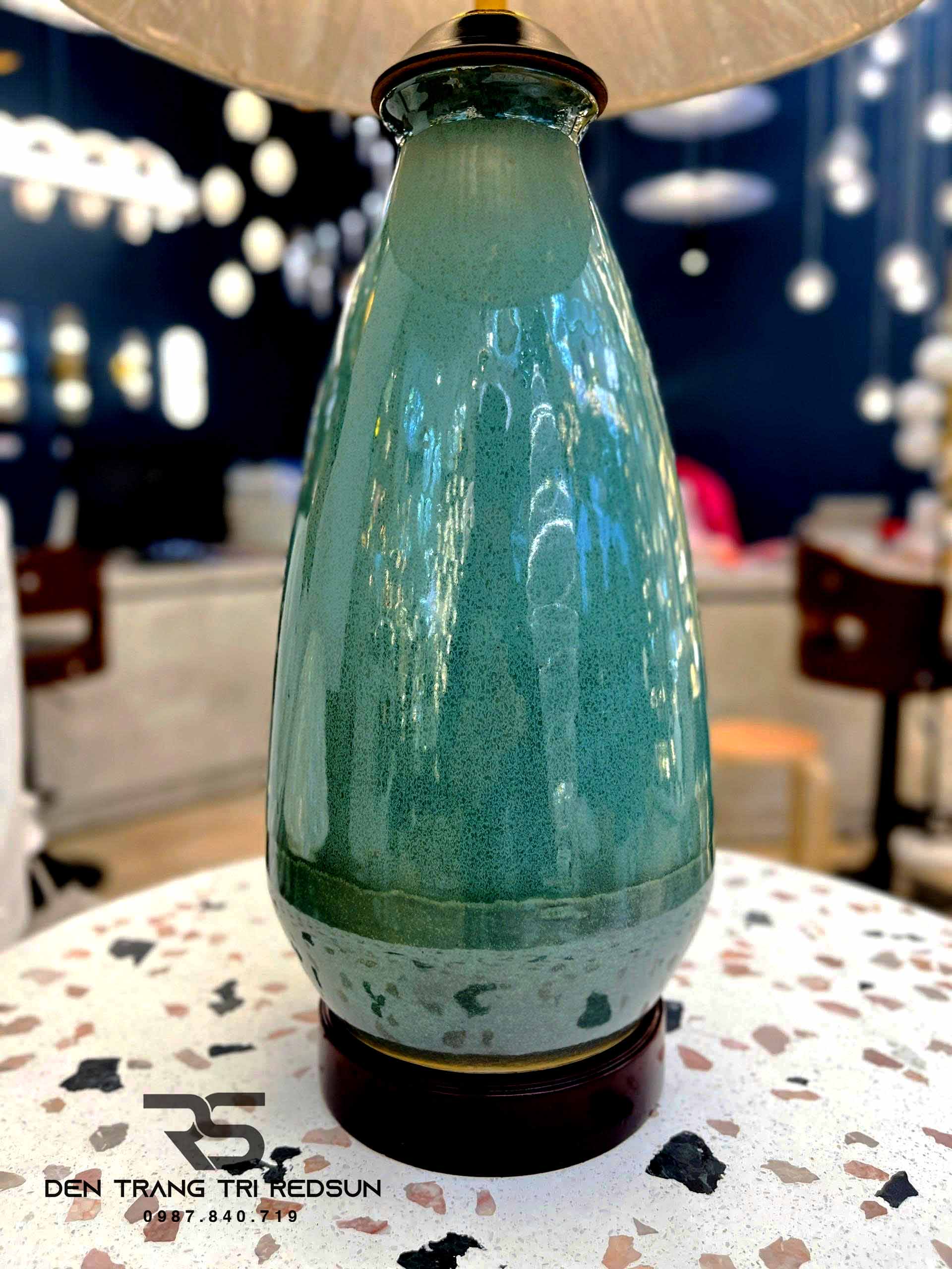 den-ban-hien-dai-db005