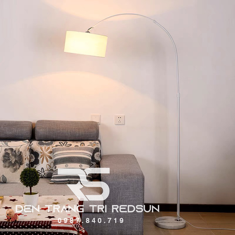 den-san-hien-dai-ds-c2002