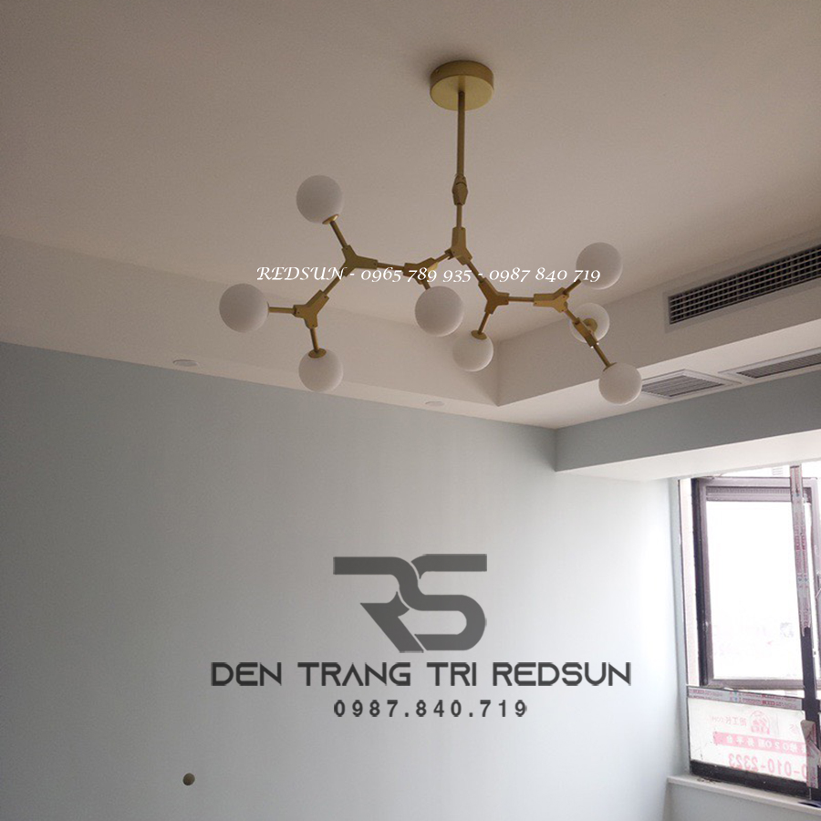 den-tha-hien-dai-phong-cach-bac-au-choa-thuy-tinh-d983