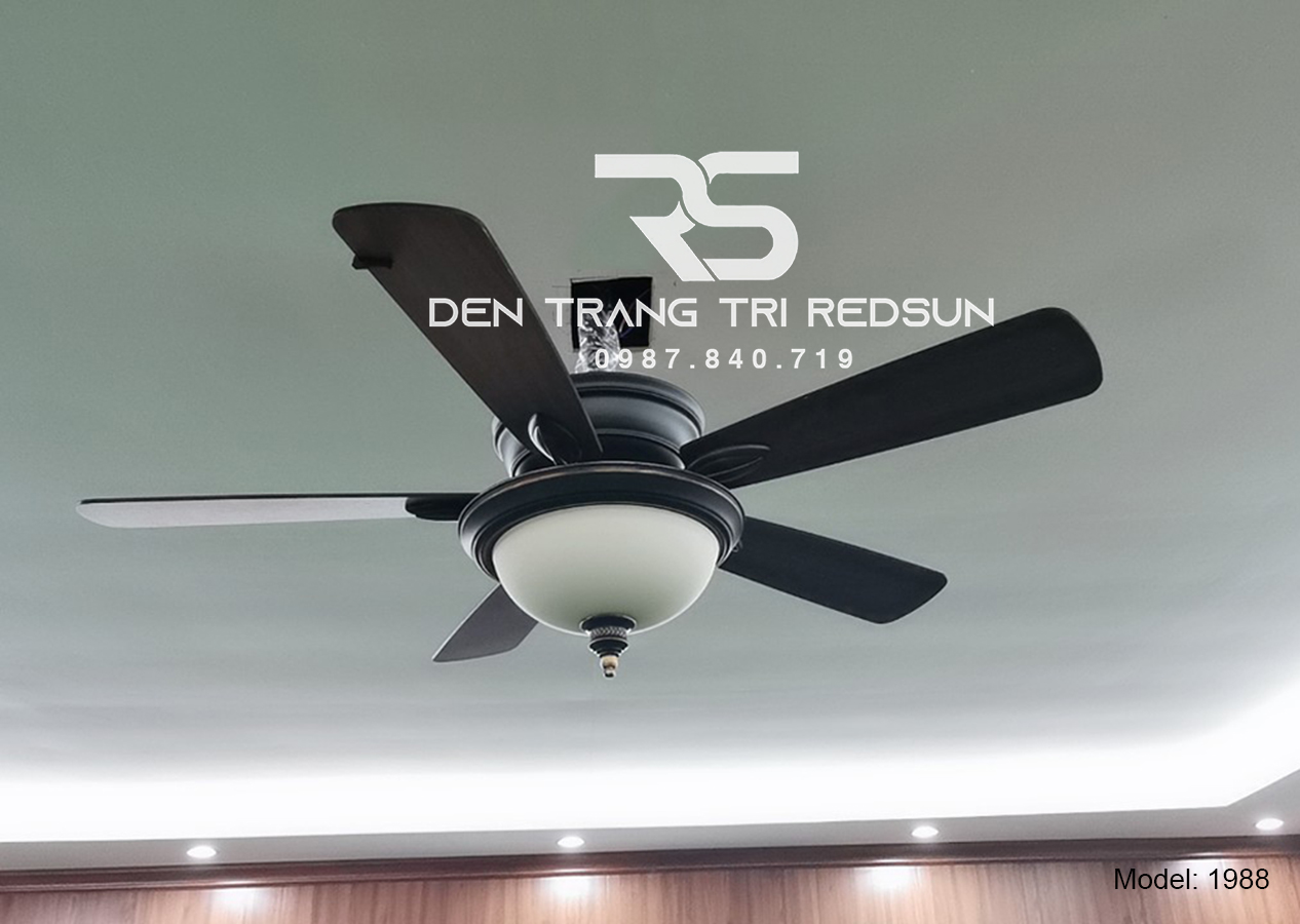 quat-tran-den-trang-tri-phong-khach-phong-ngu-1988