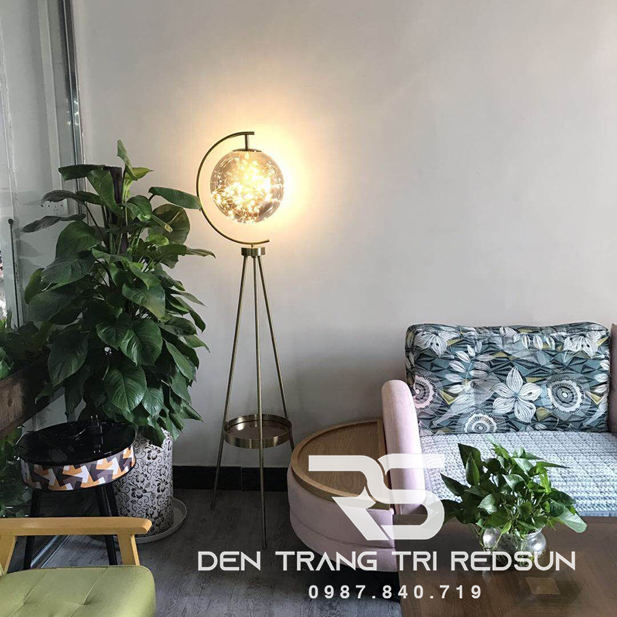 den-san-hien-dai-ds-c6668a