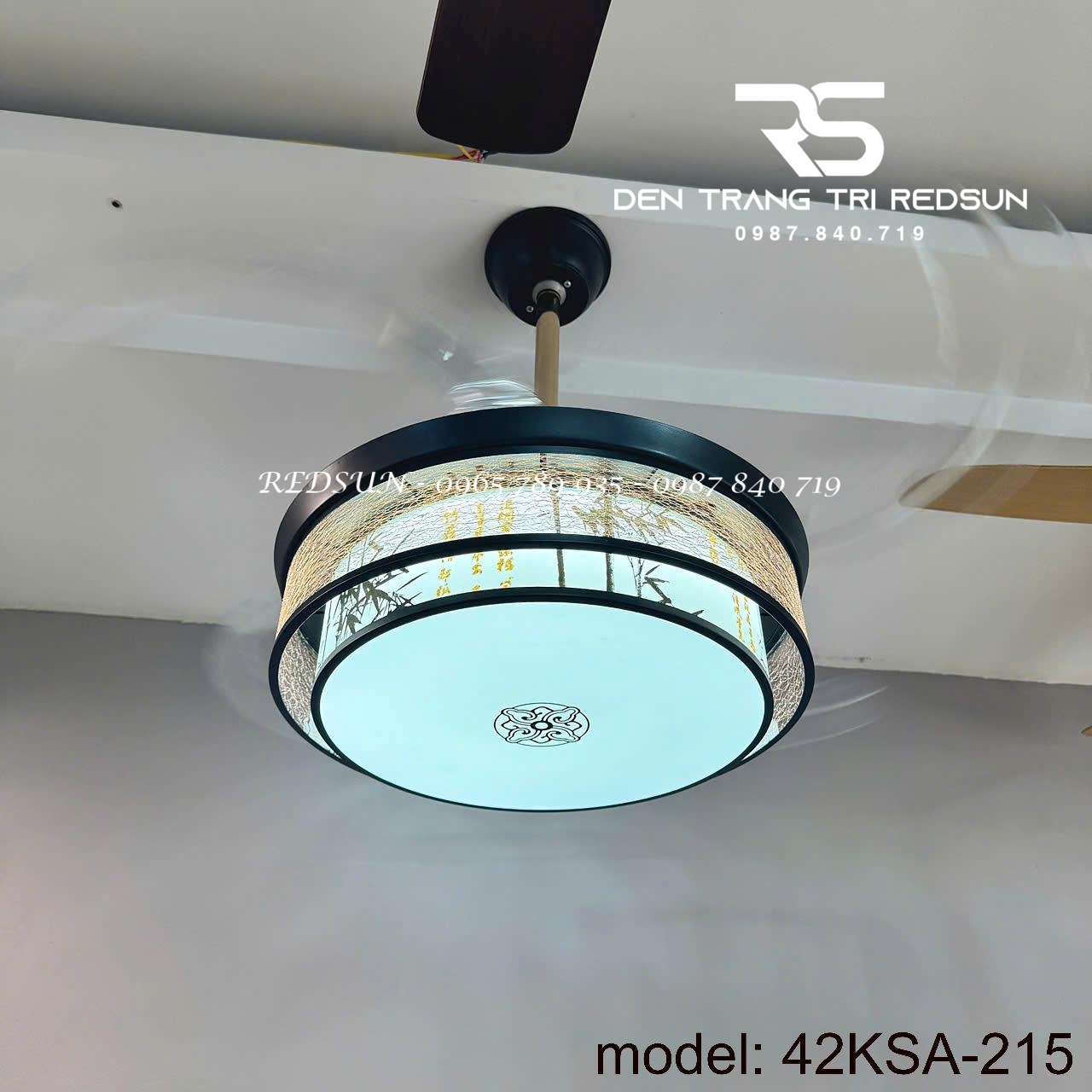 qua-t-tra-n-den-ca-nh-cu-p-xo-e-trang-tri-phong-khach-phong-ngu-42ksa-215