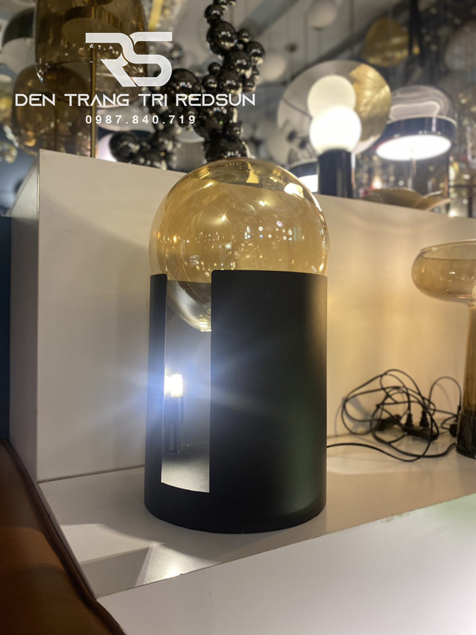 https://denredsun.com/den-ban-hien-dai-bac-au-db2091
