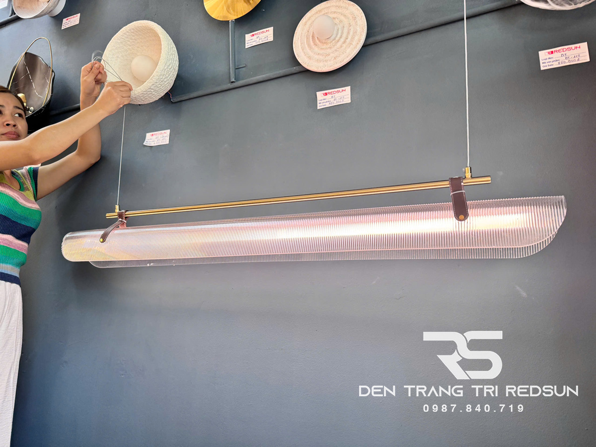 den-tha-ban-an-hien-dai-phong-cach-bac-au-dc-t085