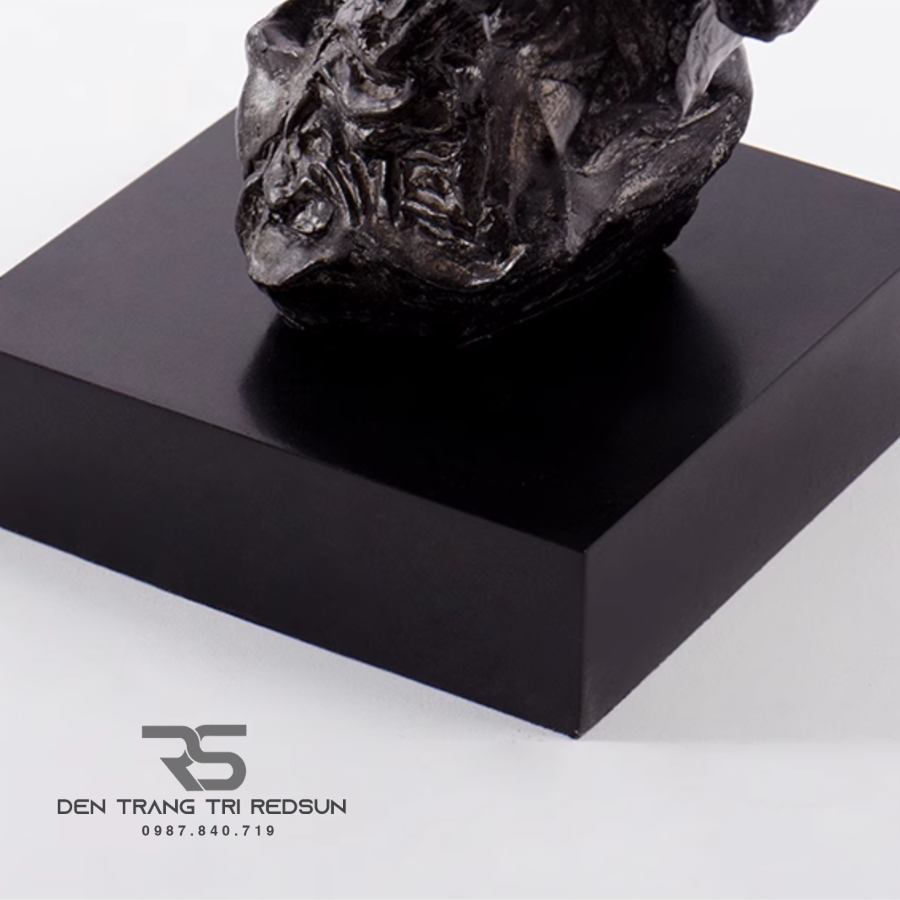 do-trang-tri-nghe-thuat-phong-khach-hanh-lang-sanh-cho-nha-hang-khach-san-dieu-khac-dang-hinh-hoc-ddc-zg007