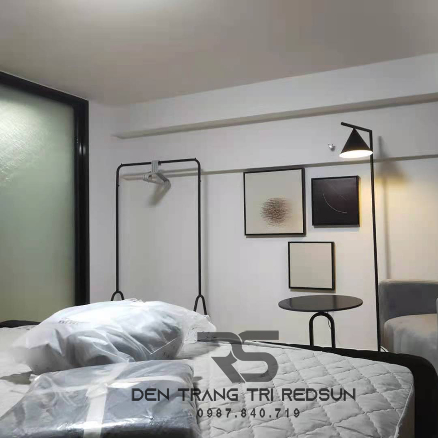 den-san-hien-dai-ds2013