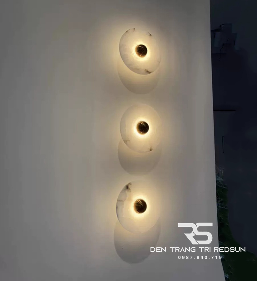 den-tuong-da-cam-thach-phong-cach-bac-au-dt-112