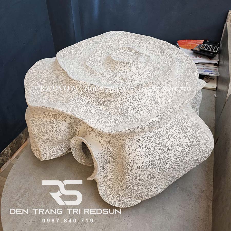 den-chum-phong-khach-hien-dai-dam-may-phong-cach-bac-au-dc-t075