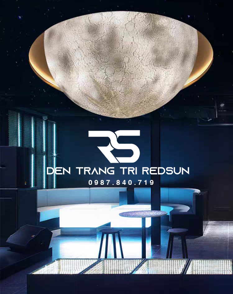 Den-Mat-Trang-Ban-Nguyet-3D-Phong-Cach-Bac-Au-Op-Tran-Trang-Tri-Sanh-Nha-Hang,-Quan-Cafe,-Phong-Khach,-Phong-Ngu-DC-T129