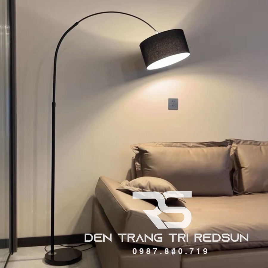 den-san-hien-dai-ds-c2002