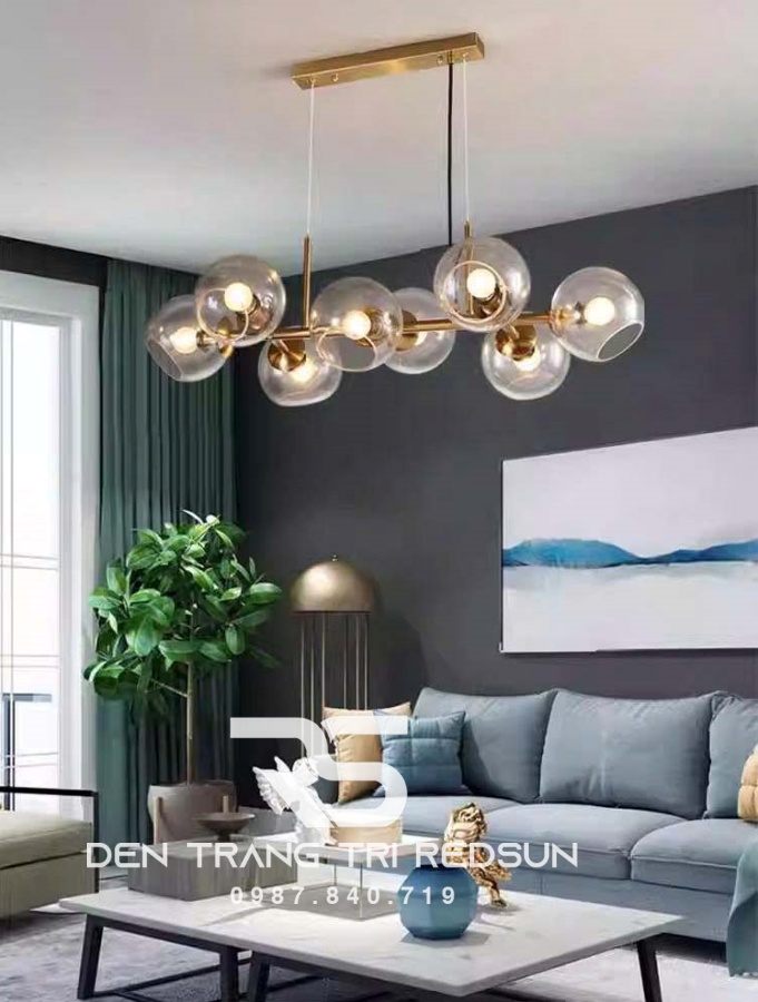 den-tha-ban-an-hien-dai-phong-cach-bac-au-choa-thuy-tinh-dc-1007