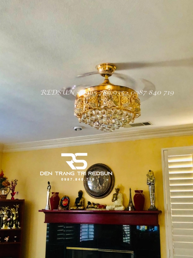 qua-t-tra-n-den-ca-nh-cu-p-xo-e-trang-tri-phong-khach-phong-ngu-42ksa-201