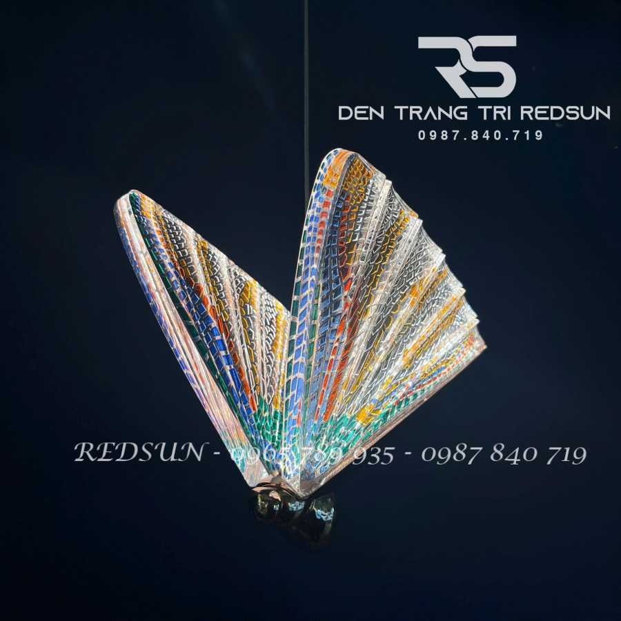 den-tha-tran-hien-dai-lap-phong-khach-phong-ngu-thong-tang-cau-thang-phien-ban-cau-vong-sac-mau-htk038