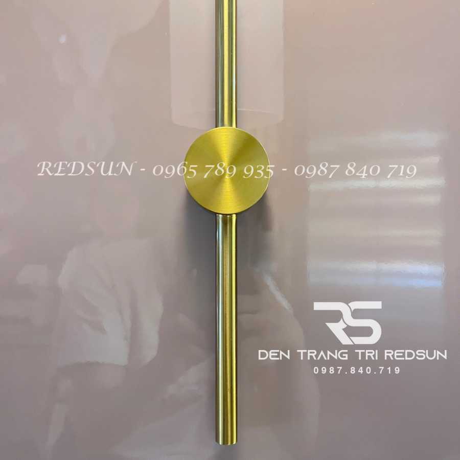 den-tuong-trang-tri-phong-khach-phong-ngu-cau-thang-phong-cach-bac-au-dt-l001