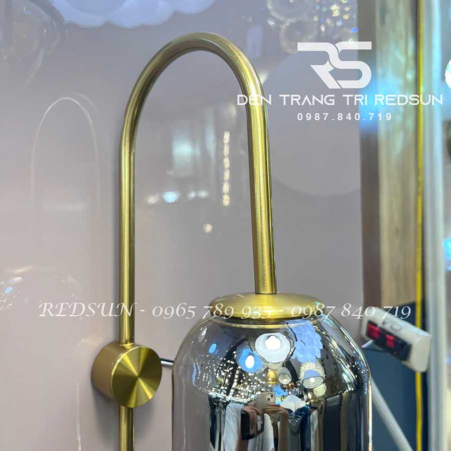 den-tuong-trang-tri-phong-khach-phong-ngu-cau-thang-phong-cach-bac-au-dt-l001