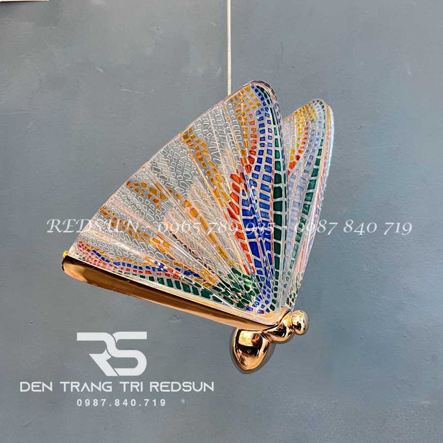 den-tha-tran-hien-dai-lap-phong-khach-phong-ngu-thong-tang-cau-thang-phien-ban-cau-vong-sac-mau-htk038