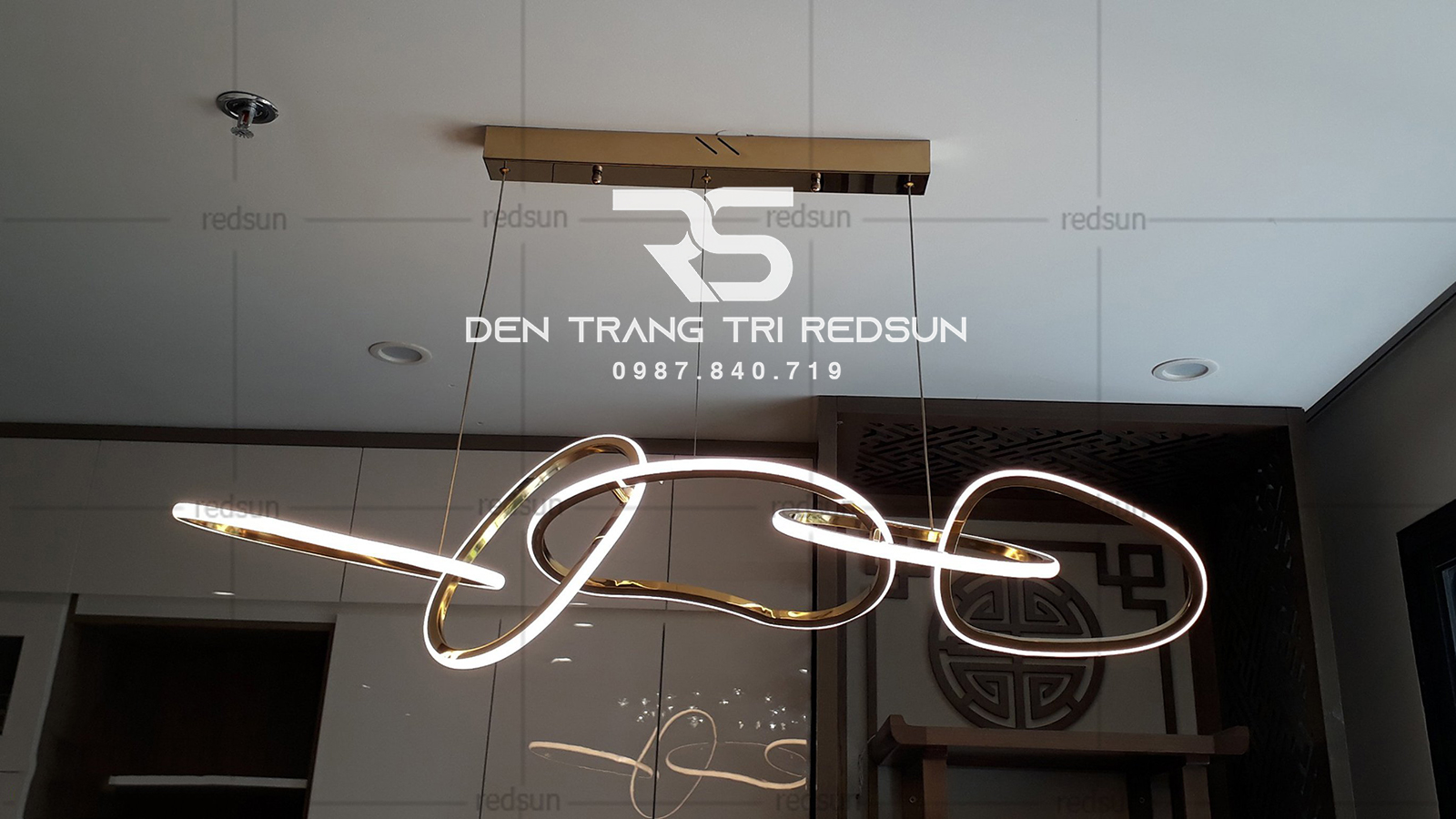 den-tha-ban-an-hien-dai-khung-inox-chieu-dai-120cm-dc-l037