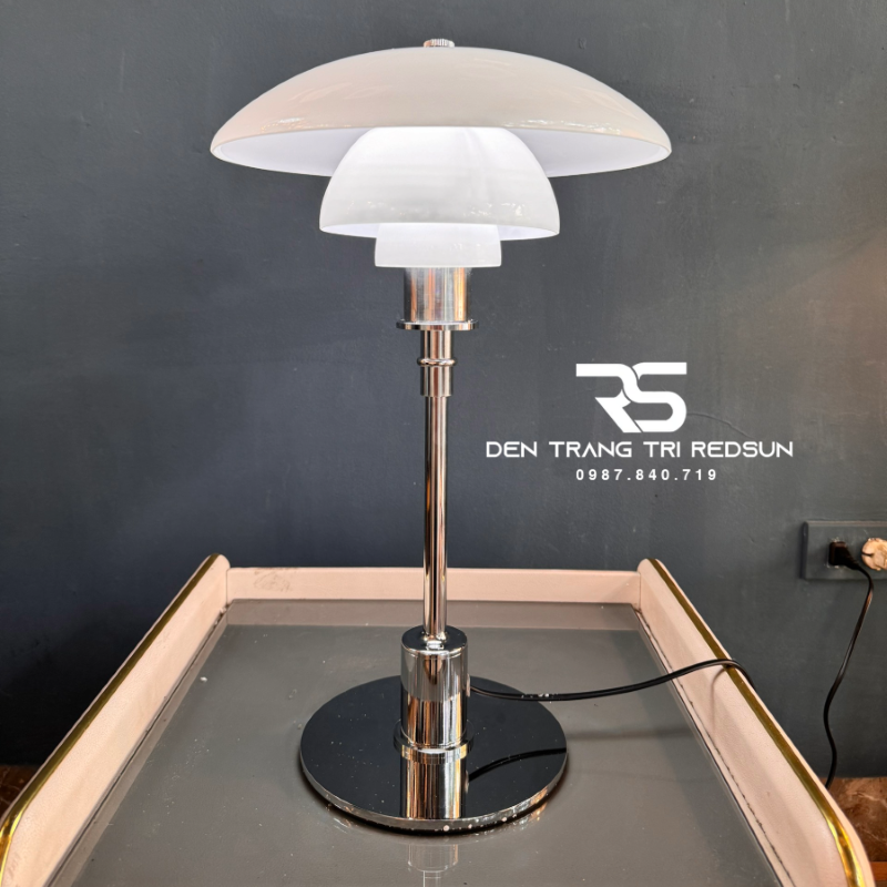 den-ban-hien-dai-bac-au-db2096