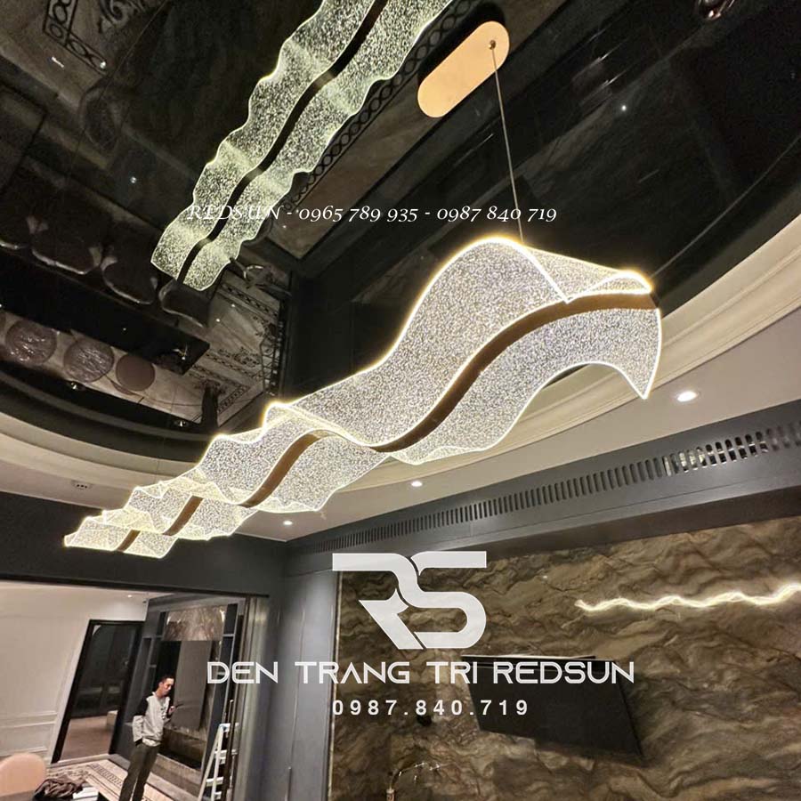 den-tha-ban-an-hien-dai-dang-dai-lua-acrylic-phong-cach-bac-au-dc-t076