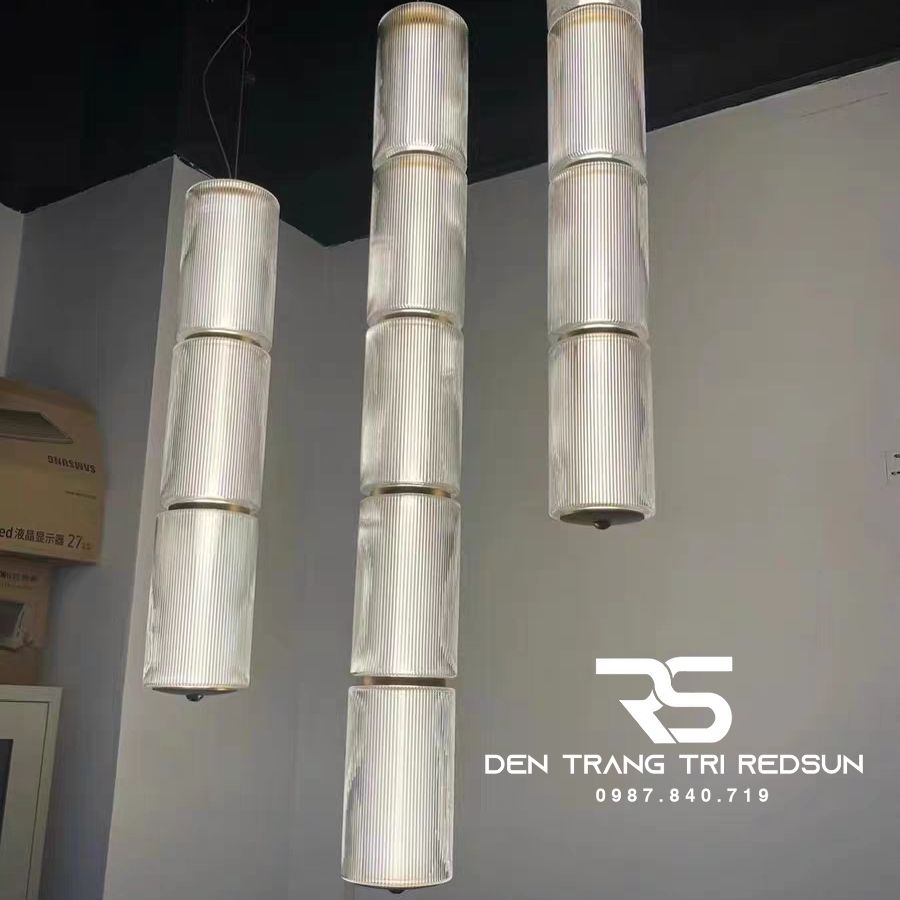 den-tha-hien-dai-ong-thuy-tinh-trang-tri-ban-an-nha-hang-khach-san-phong-cach-bac-au-dc-t117