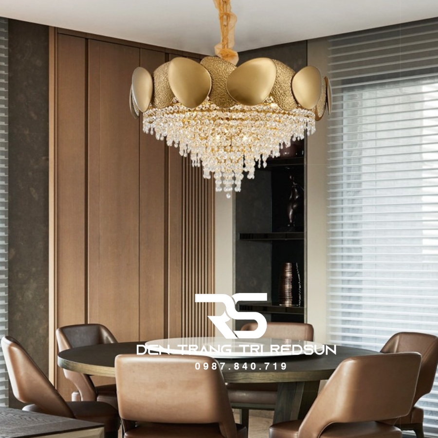 den-chum-trang-tri-phong-khach-sanh-cho-phong-an-phong-ngu-chat-lieu-pha-le-dcp-005