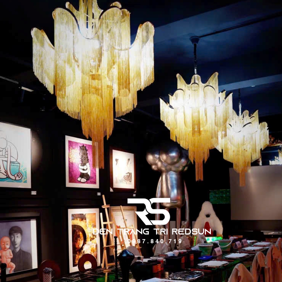 den-chum-pha-le-tua-rua-trang-tri-phong-khach-phong-an-sanh-khach-san-nha-hang-phong-cach-italia-hien-dai-dcp-009