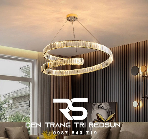 Đèn thả phòng khách pha lê dạng vòng xoắn 