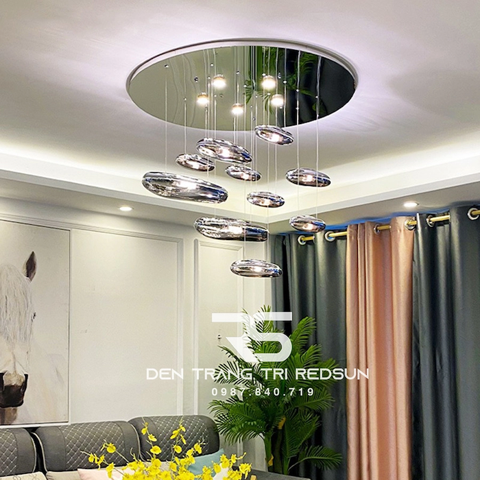 Màu sắc của đèn treo decor phải hài hòa với đồ nội thất