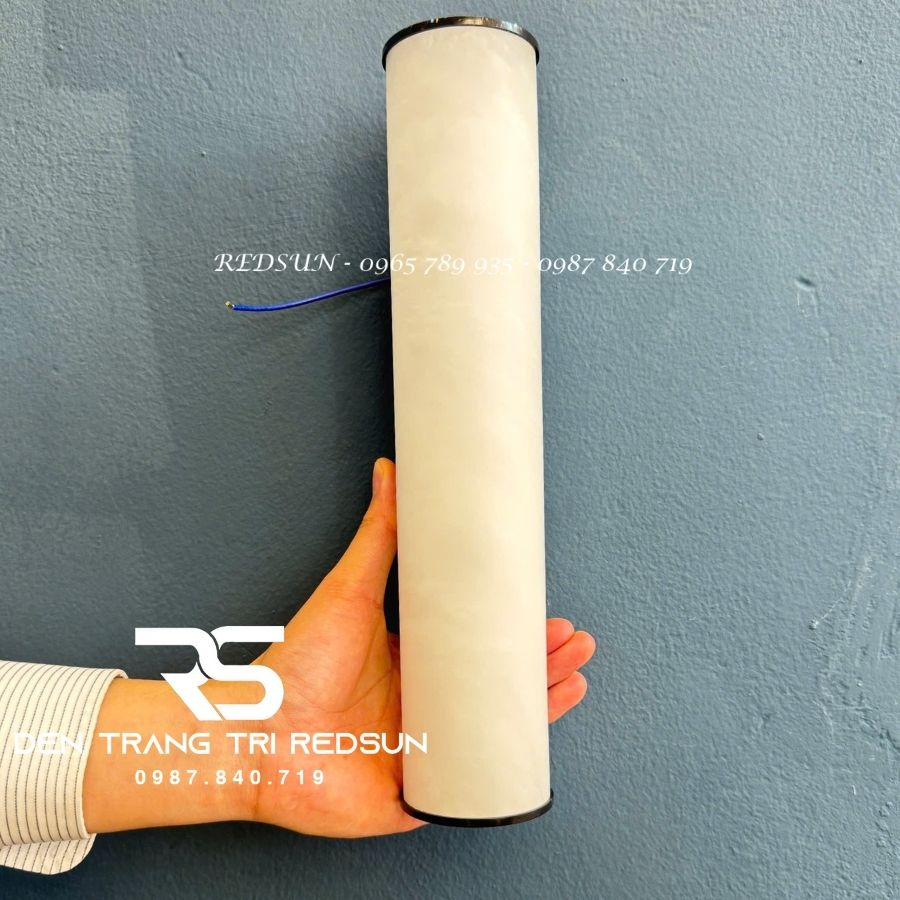 den-tuong-da-cam-thach-hien-dai-trang-tri-phong-khach-phong-ngu-cau-thang-phong-cach-bac-au-dt-129