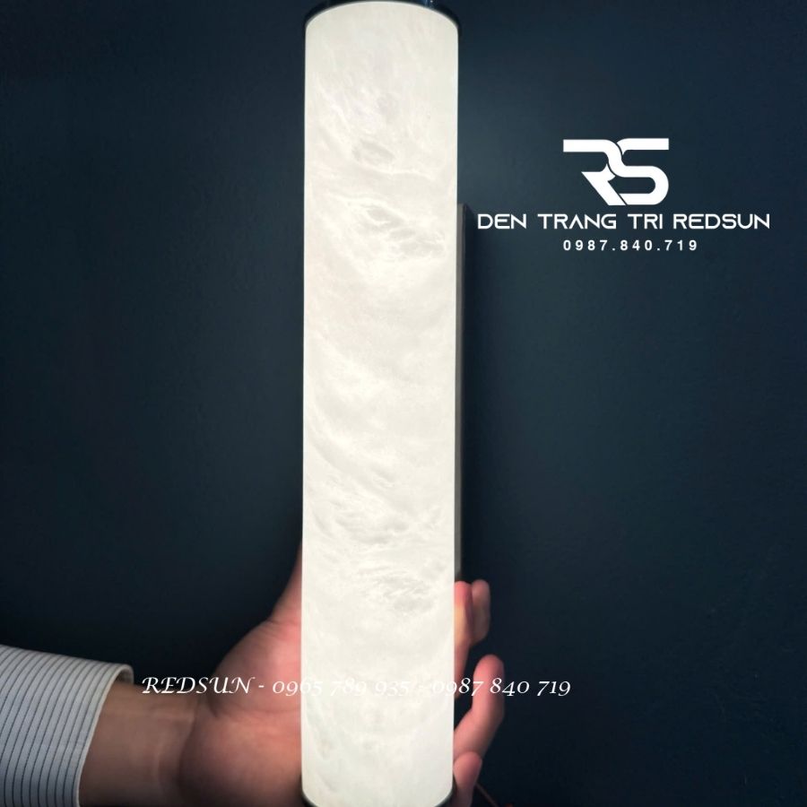 den-tuong-da-cam-thach-hien-dai-trang-tri-phong-khach-phong-ngu-cau-thang-phong-cach-bac-au-dt-129