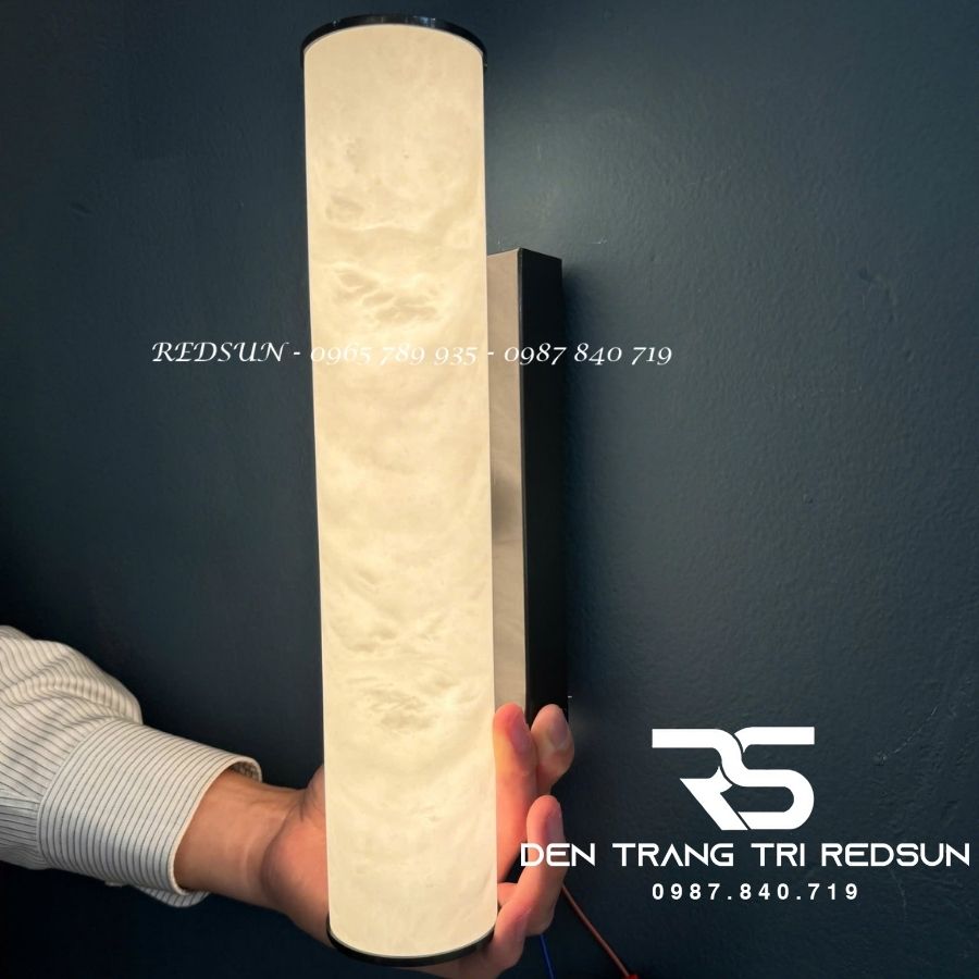 den-tuong-da-cam-thach-hien-dai-trang-tri-phong-khach-phong-ngu-cau-thang-phong-cach-bac-au-dt-129