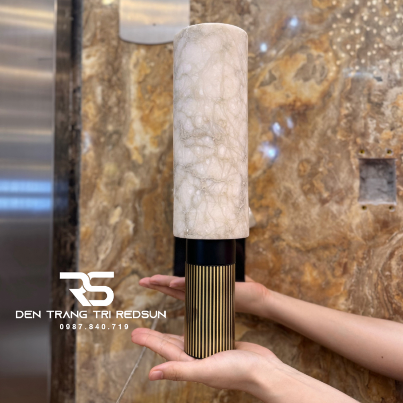 den-tuong-da-cam-thach-hien-dai-trang-tri-phong-khach-phong-ngu-cau-thang-phong-cach-bac-au-dt-130