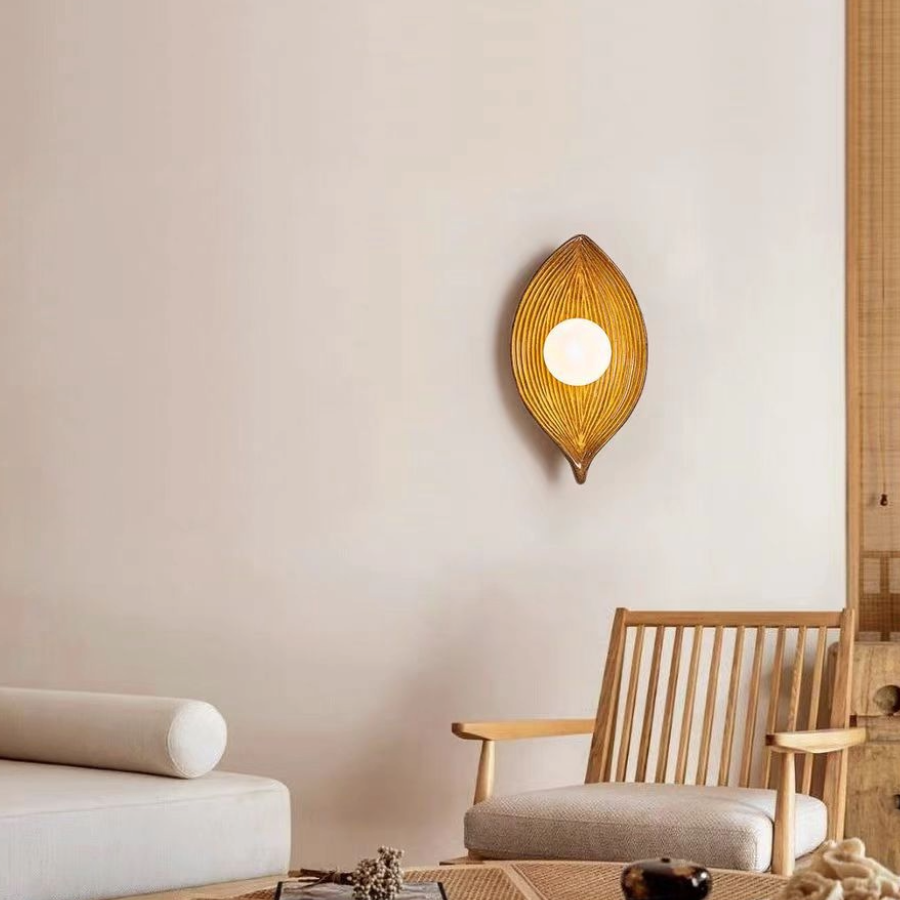 den-tuong-hien-dai-hinh-la-trang-tri-phong-khach-phong-ngu-phong-cach-bac-au-dt-10410