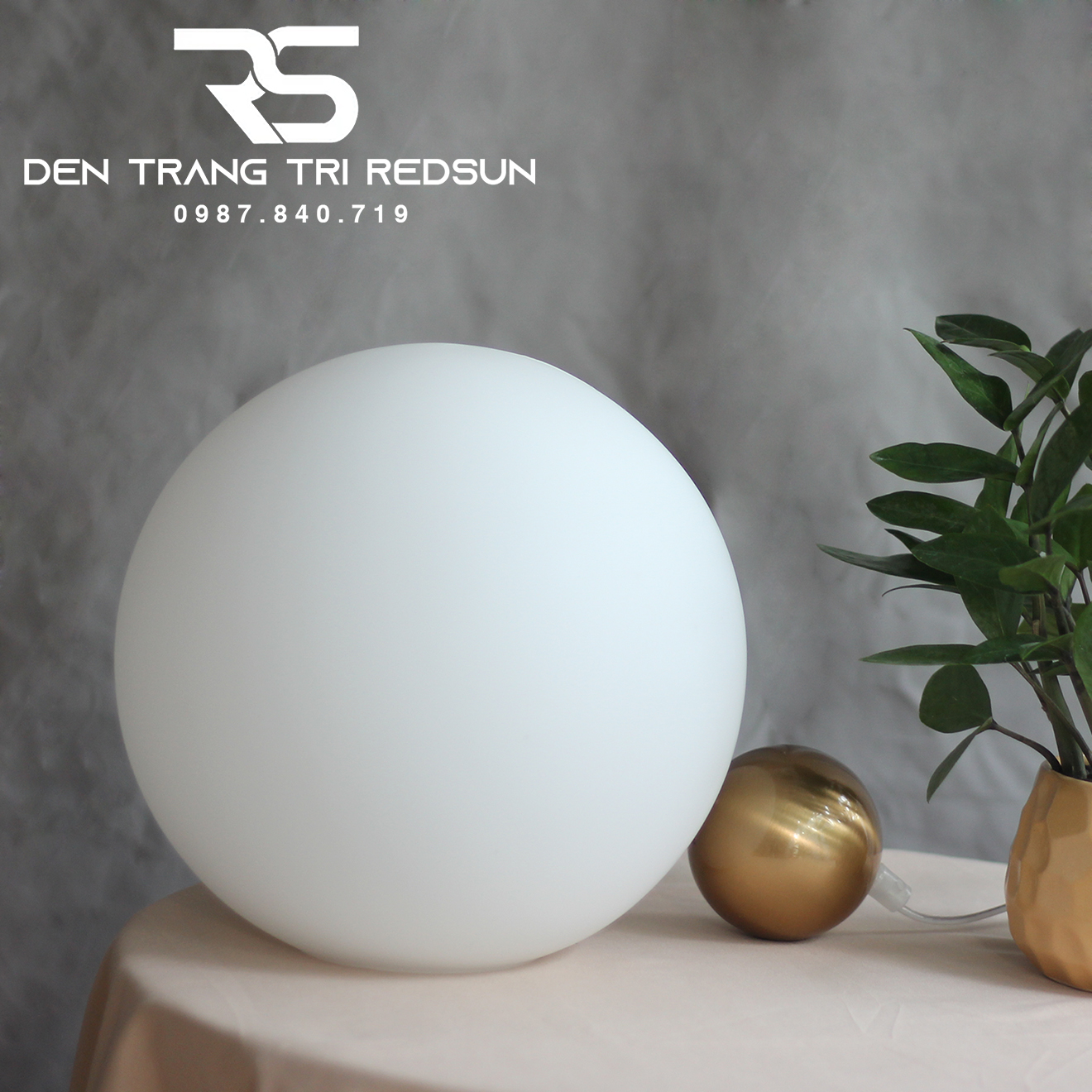 https://denredsun.com/den-ban-hien-dai-bac-au-db2001