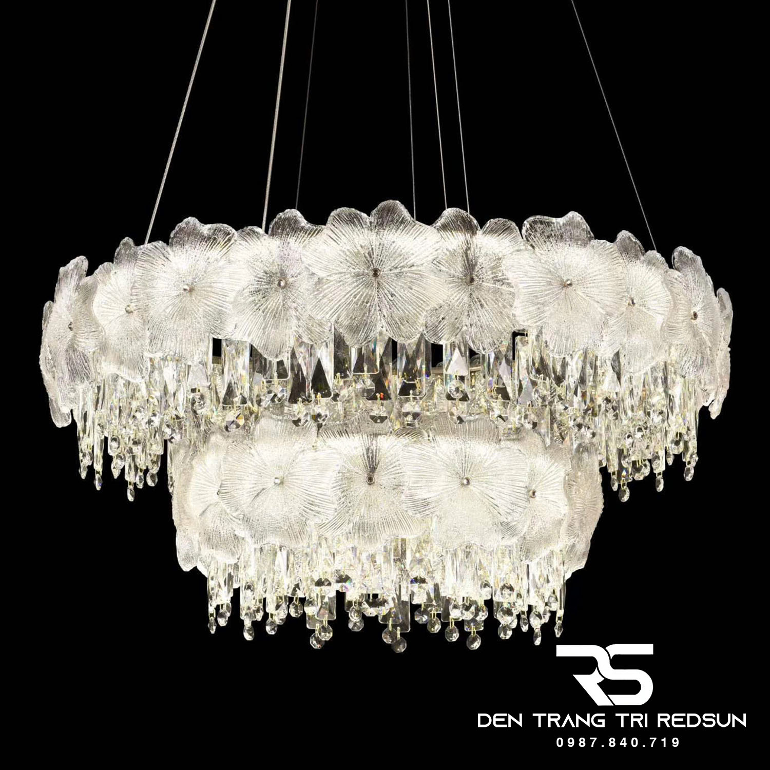 den-chum-pha-le-cao-cap-co-bon-la-lap-phong-khach-phong-an-khach-san-nha-hang-phong-cach-phap-dcp-016