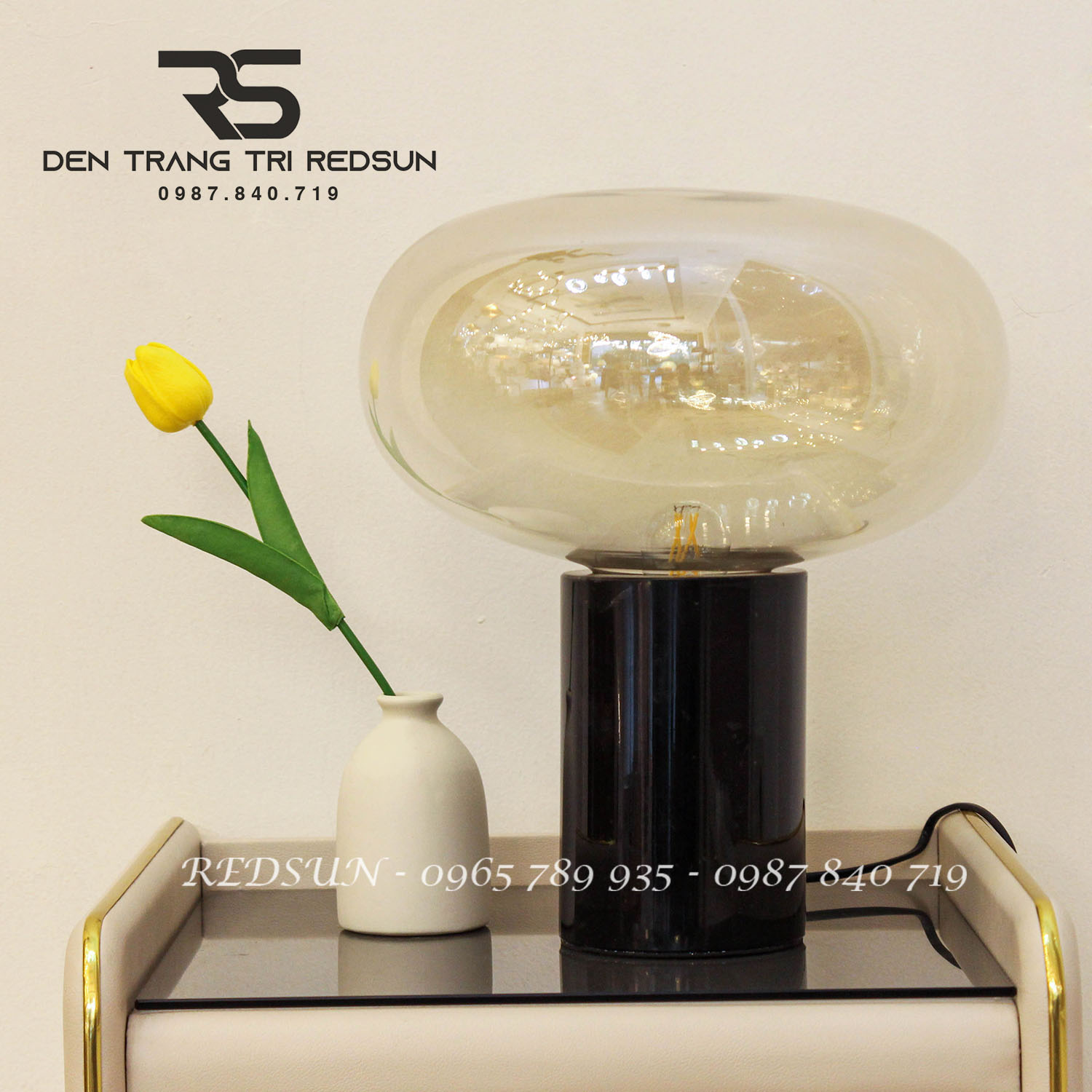 den-ban-hien-dai-bac-au-db2062