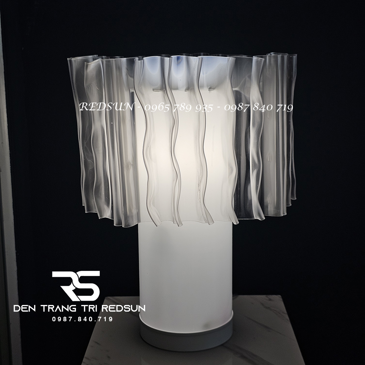 den-ban-hien-dai-bac-au-db2110