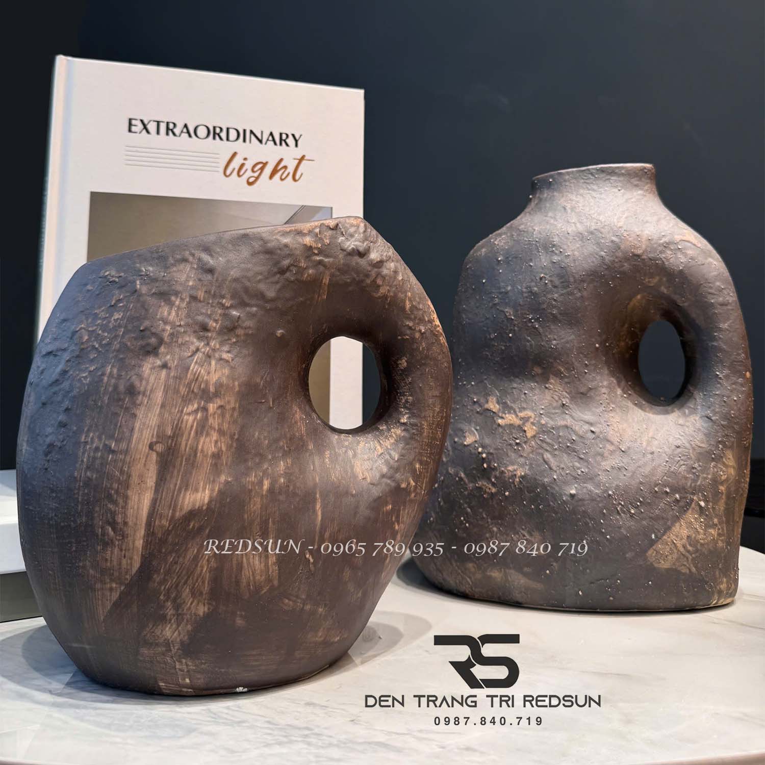binh-hoa-nghe-thuat-trang-tri-phong-khach-phong-an-quan-ca-phe-phong-cach-nhat-ban-wabi-sabi-ddc-030