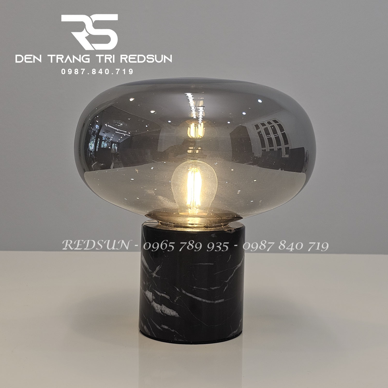 den-ban-hien-dai-bac-au-db2062