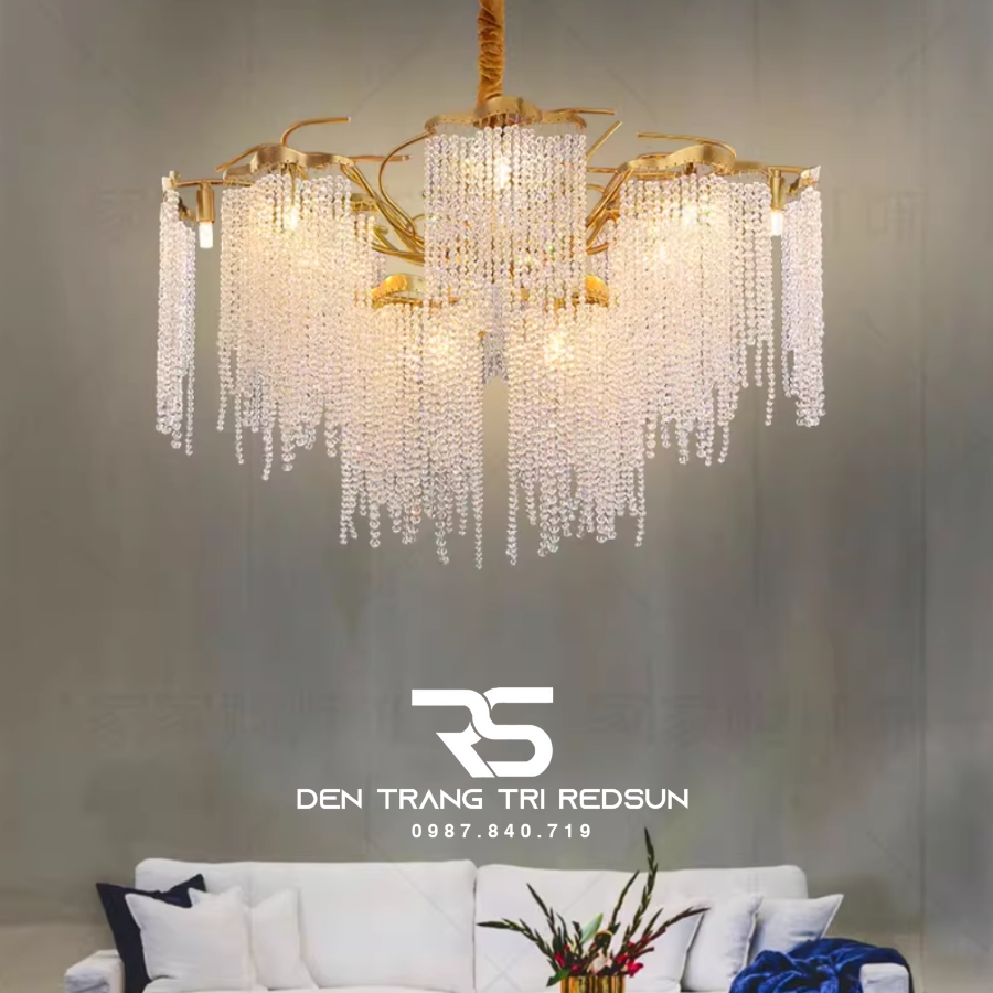 den-chum-trang-tri-phong-khach-sanh-cho-phong-an-tua-rua-chat-lieu-pha-le-dcp-004