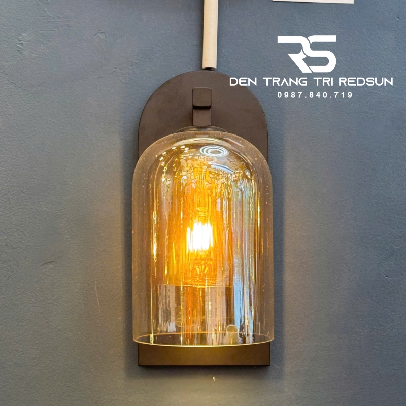 den-tuong-hien-dai-trang-tri-phong-khach-phong-ngu-bac-au-choa-thuy-tinh-dt-1040