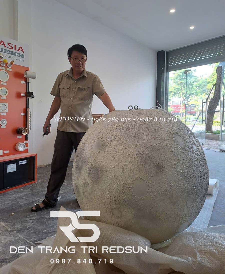 den-mat-trang-sieu-to-khong-lo-3d-lap-trang-tri-ngoai-troi-dc-t109