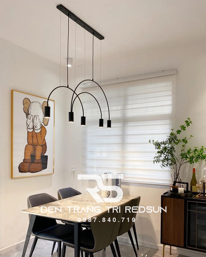 den-tha-ban-an-hien-dai-bac-au-canh-cung-5-roi-dc-t071