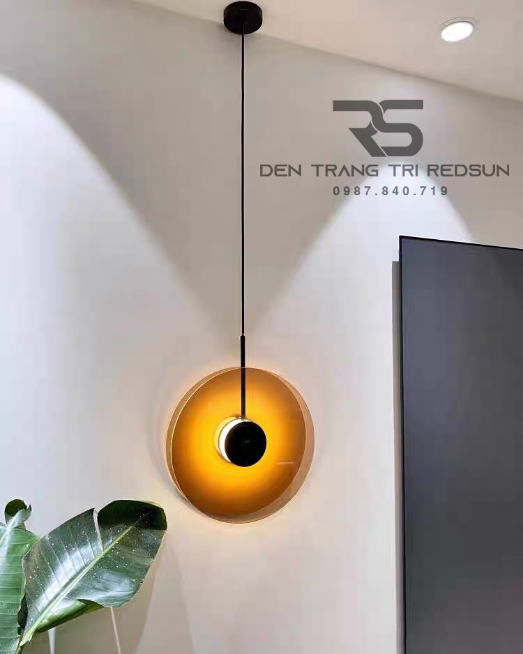 den-tha-ban-an-hien-dai-bac-au-choa-thuy-tinh-cdt-bt-049