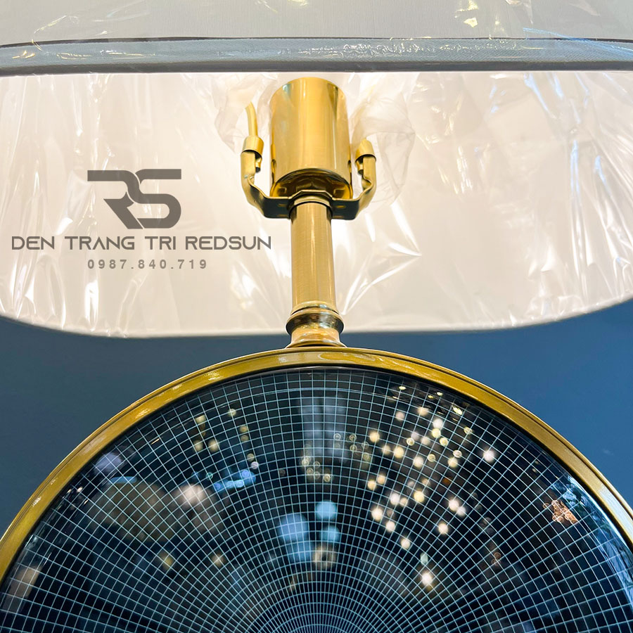 den-ban-hien-dai-bac-au-db2036
